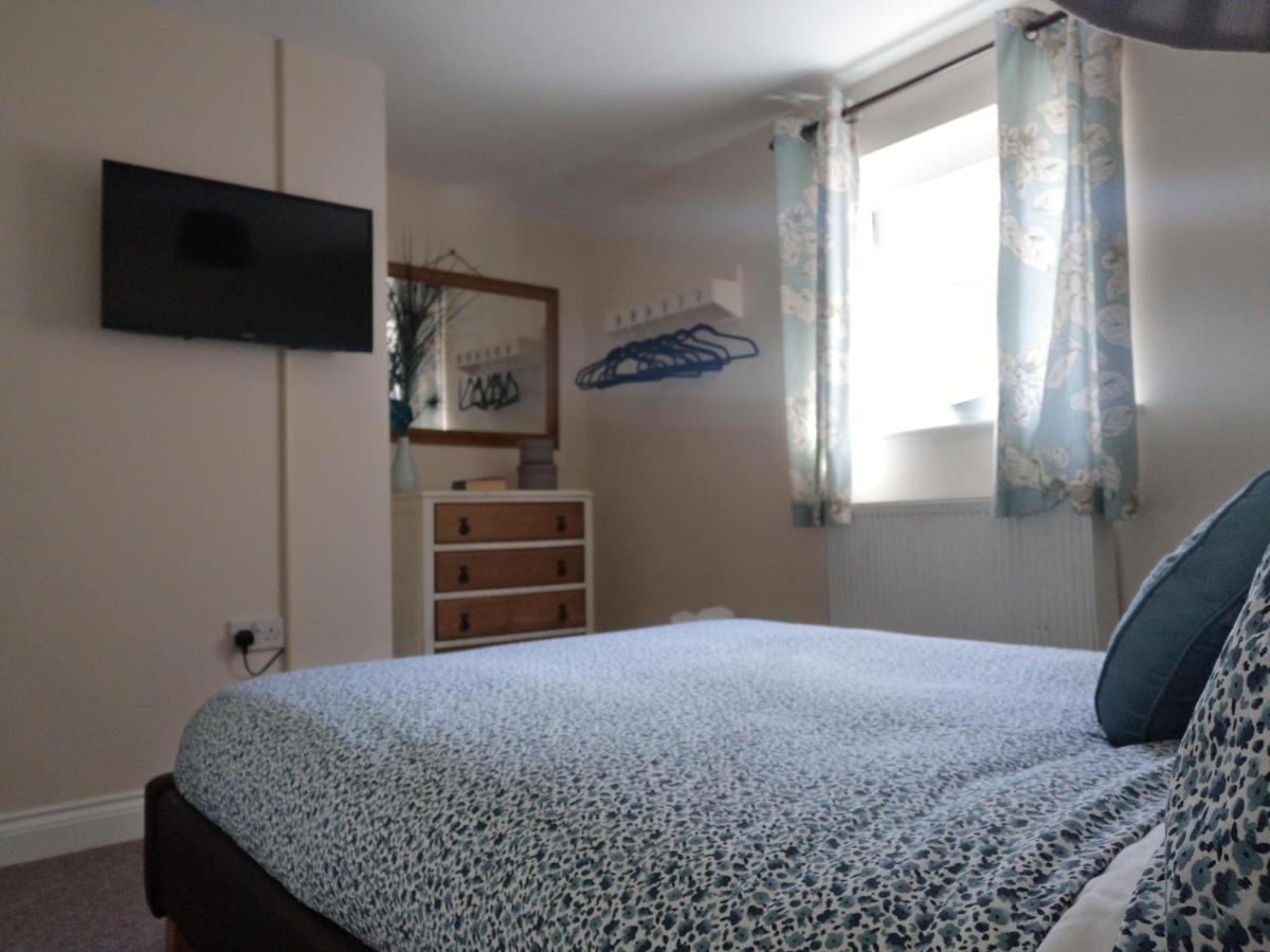 Coastal Escape: Kent's 2-Bedroom Retreat Deal Exterior photo